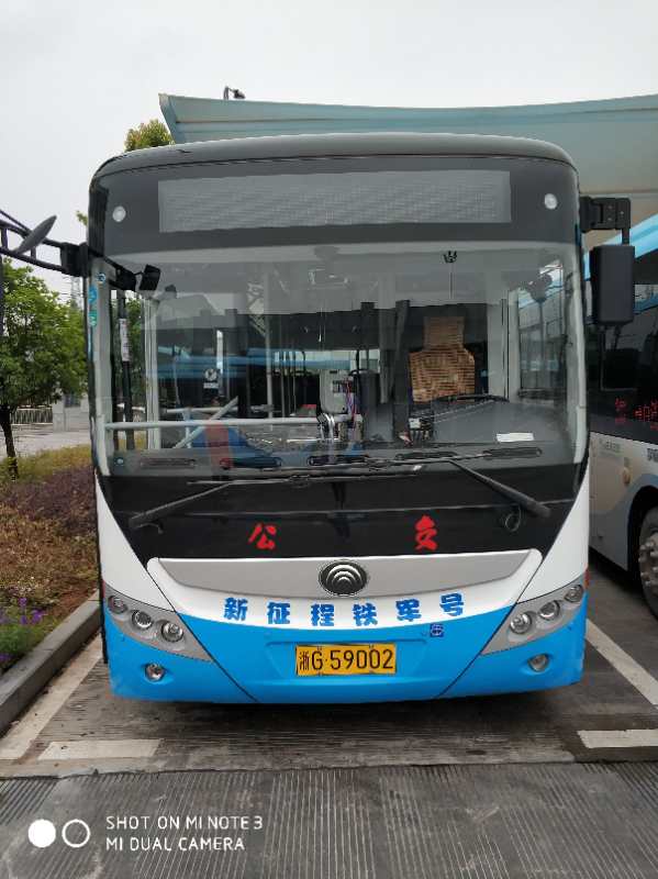 武义公交新装国朗车载机，实现移动二维码支付新功能