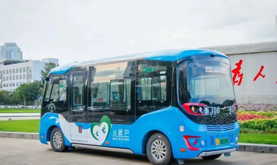 动态公交：创新与实践